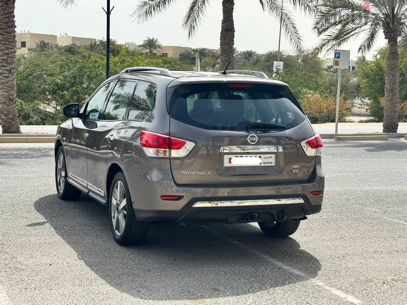 Nissan Pathfinder 2014 brown 5