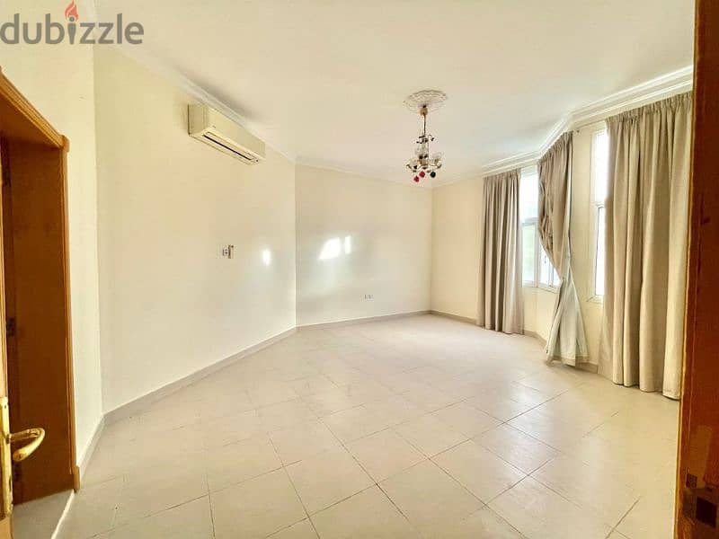 5 Br Villa for Rent Mahooz 3