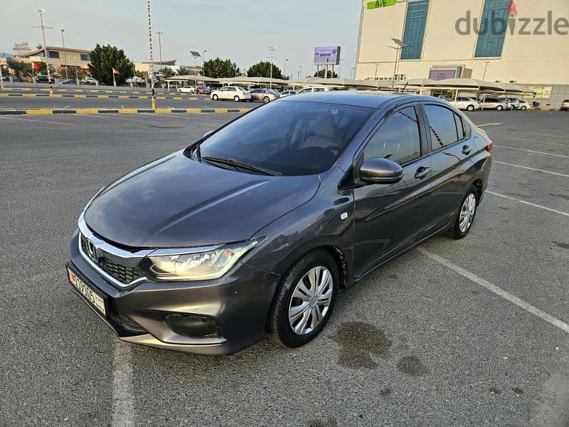 Honda City 2019 for sale in mint condition 7