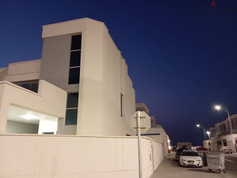 فيلا للايجار بديار المحرق New corner villa for rent Diyar Al MUharraq 15