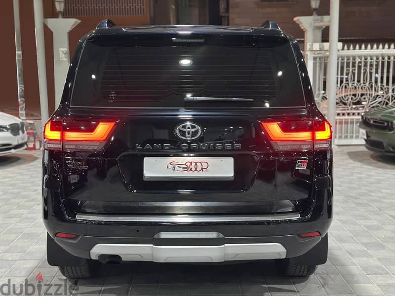 Toyota Land Cruiser  GR Sport TwinTurbo  2024 11