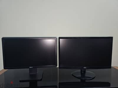 2 office monitors/ شاشتين للعمل