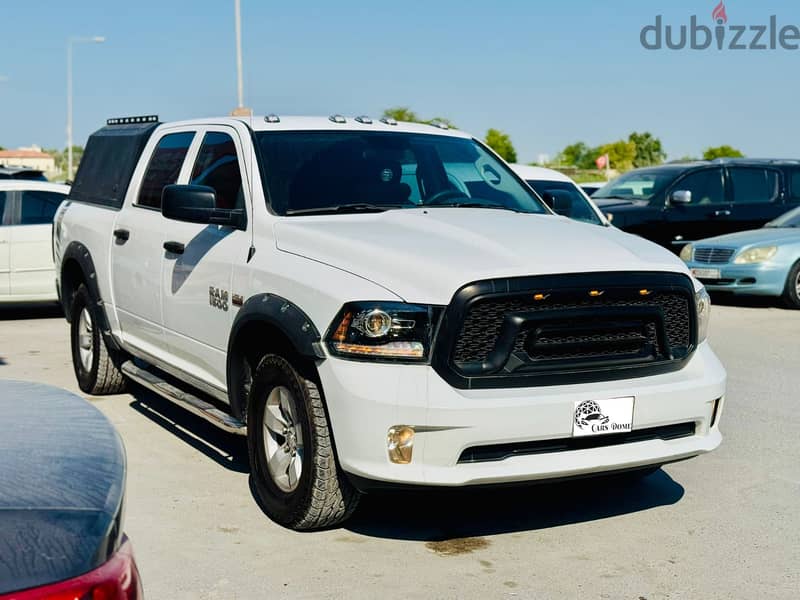 Dodge Ram 2018 2 Cab 5.7L 4x4 2