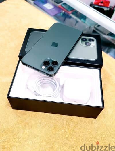 iPhone 11 pro 64gb battery 89% box charge have all original