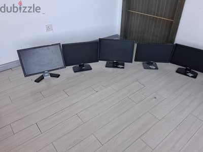 Dell 19inch Monitor & keyboard for each 5BD