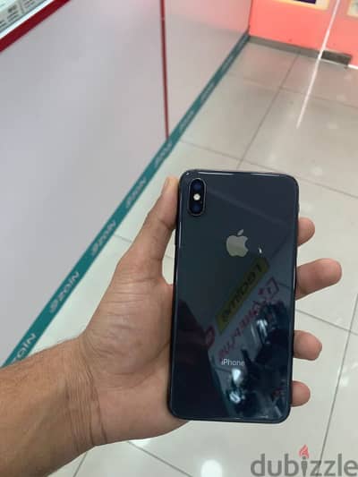 iPhone X's max 256gb 100% battery black colour