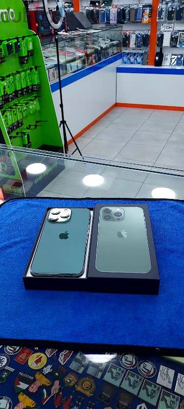 iphone 13pro 256GB 2