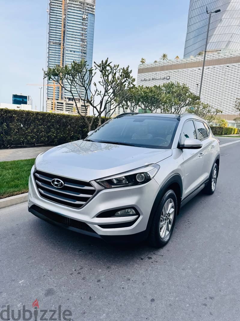 HYUNDAI TUCSON FULL OPTION : 2016 : 2.0L V4 SILVER 83000km. . FOR SALE 2