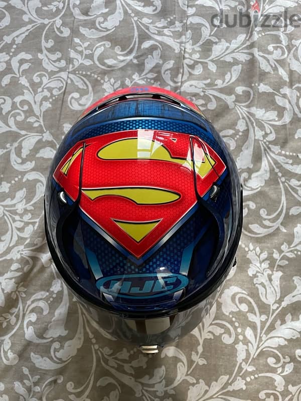 HJC Superman Helmet 3