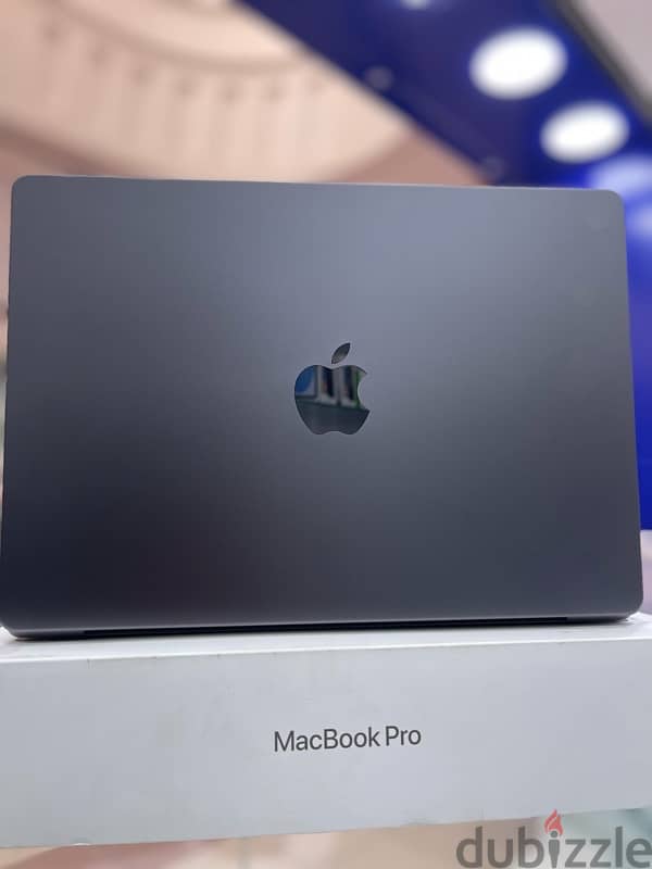 Used MacBook Pro 14inch M3 Pro 18GB 512GB 1