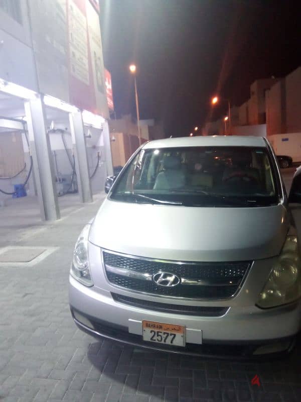 Hyundai H1 2011 5