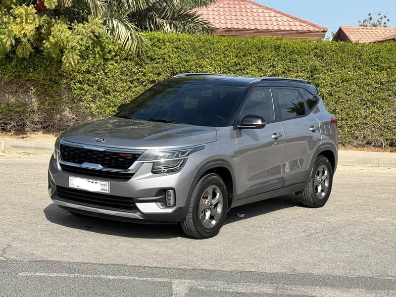 Kia Seltos 2021 grey 1