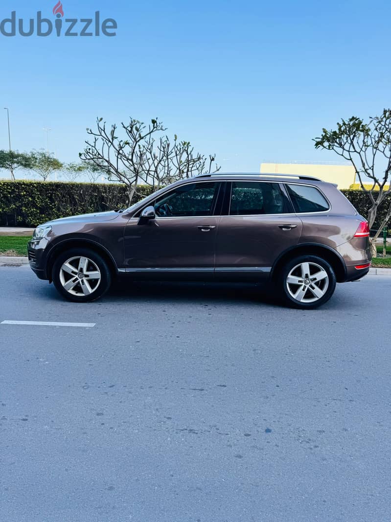 VOLKSWAGON TOUAREG -2012-3.6L V6 Brown 113000km FOR SALE 0