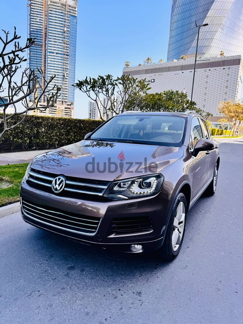 VOLKSWAGON TOUAREG -2012-3.6L V6 Brown 113000km FOR SALE 1