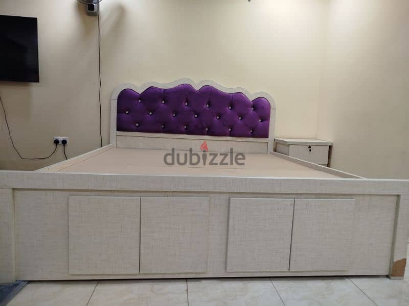 studio furniture available in good condition 0