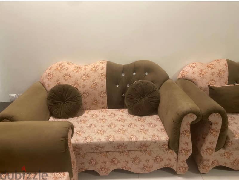 Sofa set EXCELLENT conditions for URGENT Sale 3