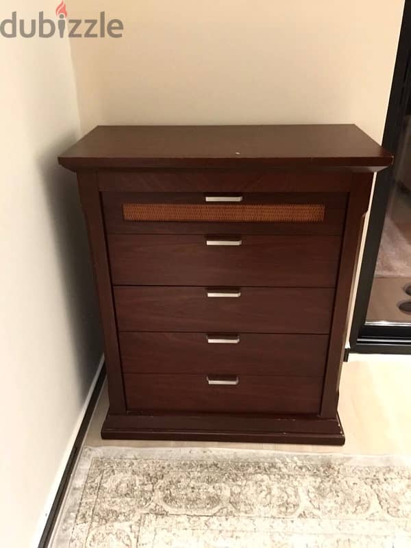 Tea table & chest of drawers 3