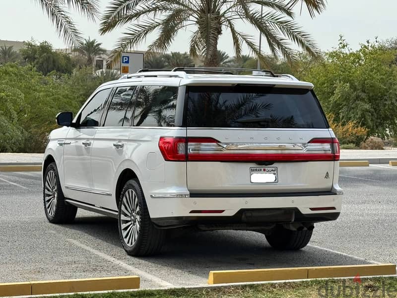 Lincoln Navigator 2018 WHITE 6