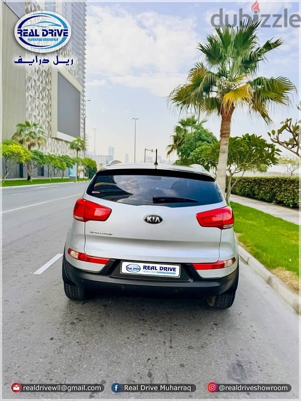 Kia Sportage - 2015 - Full Option - Well Maintained 11