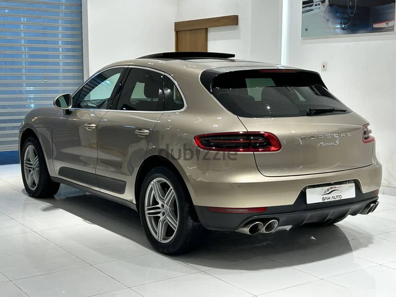 PORSCHE MACAN S MODEL 2015 FOR SALE 3