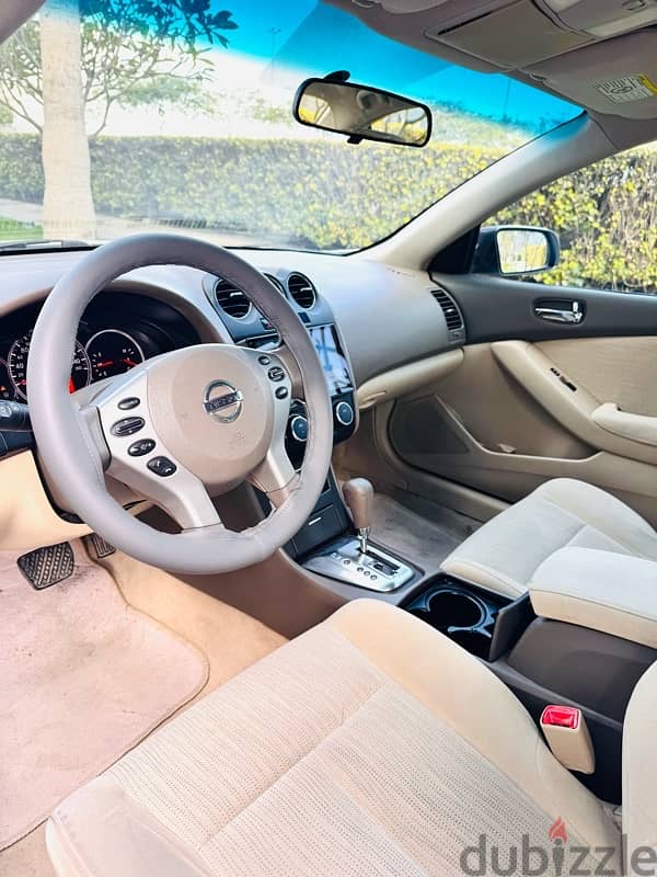 Nissan Altima 2011 3