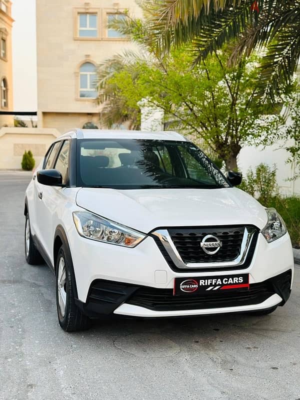 Nissan Kicks 2018 model low mileage call or WhatsApp on 33239169 3