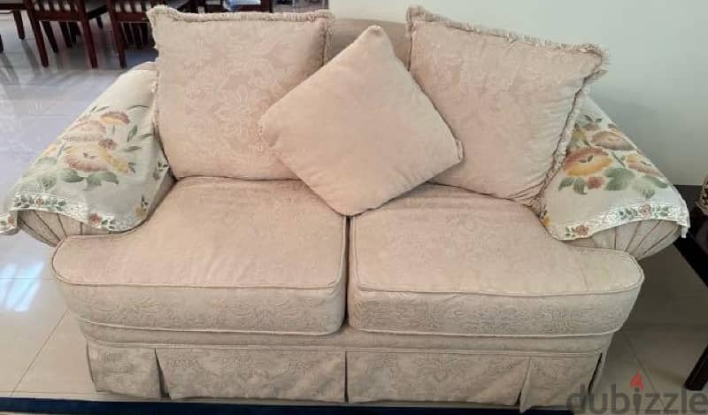 fawn colour 7 seaer sofa excellent condition 1