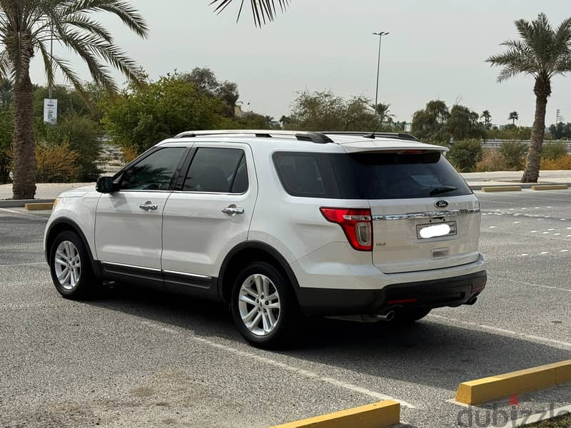 Ford Explorer 2XLT 012 white 6