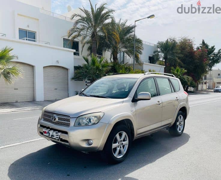 Toyota Rav 4 2007 model for sale. . . 2600 bd 2