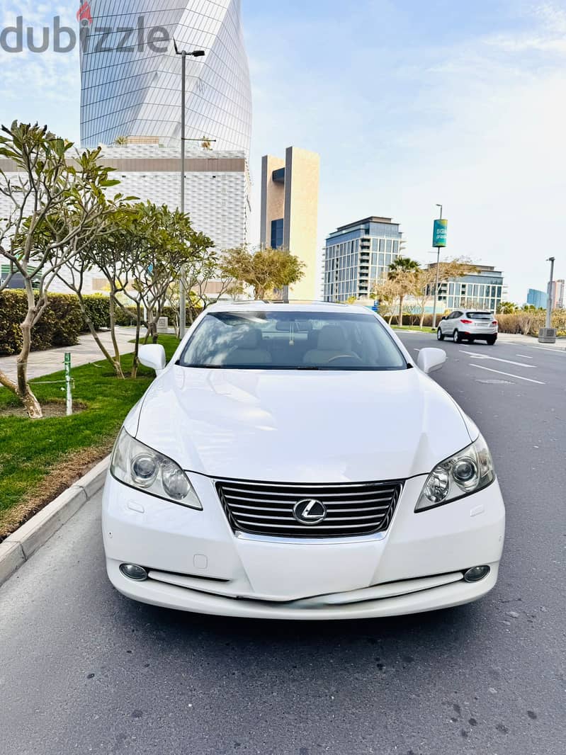 Lexus ES 350 V6-3.5L WHITE 120000KM FOR SALE 1