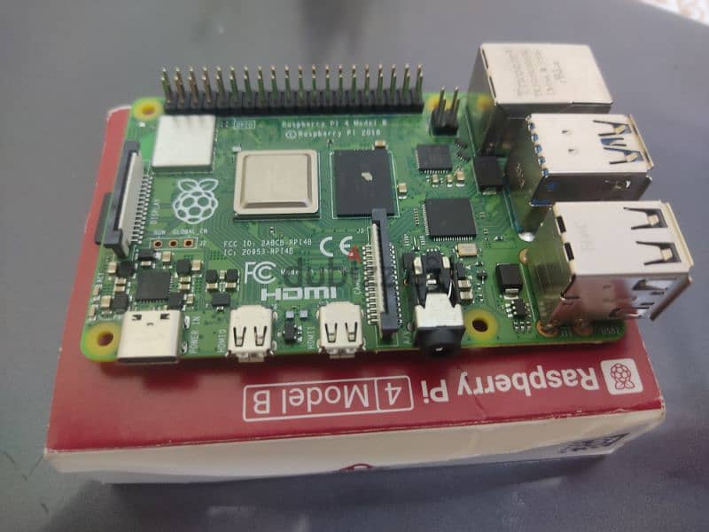 Raspberry pi 4 with original type-c charger 1