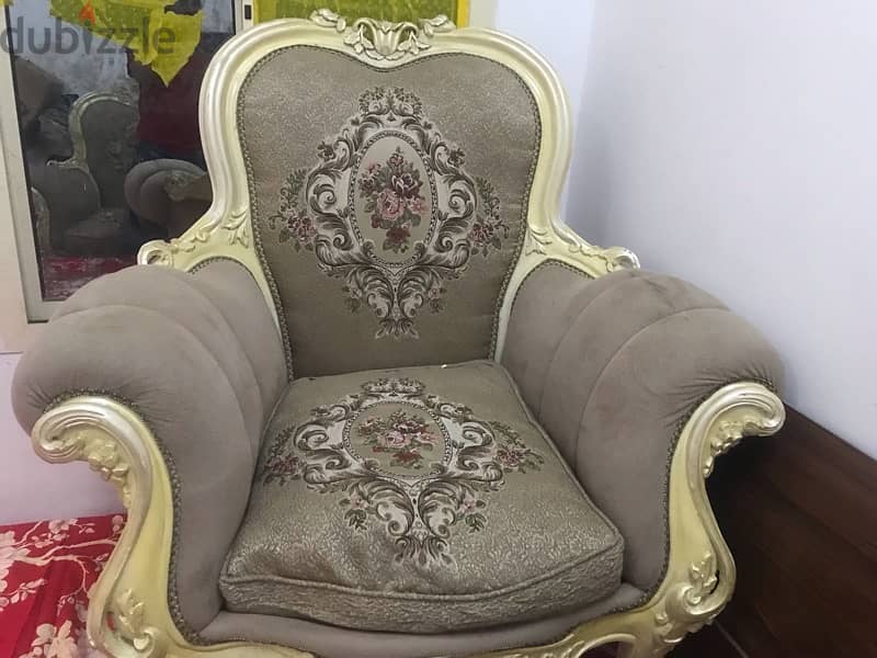 2 pic sofa chair for sale 0