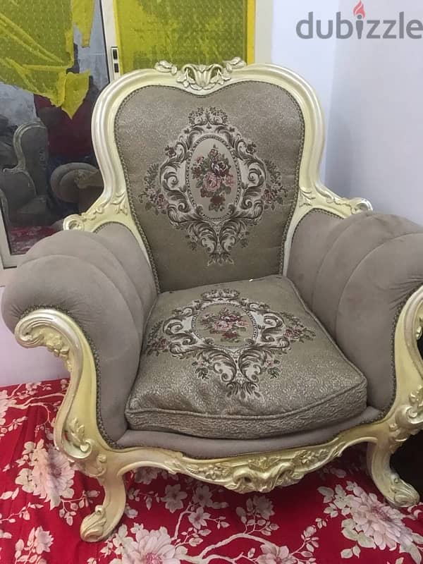 2 pic sofa chair for sale 2