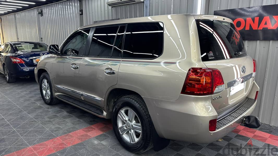 Toyota Land Cruiser GX 2014 1