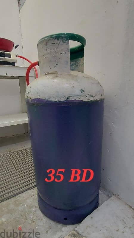 New Gas Cylinder with Regulator and fittings 0