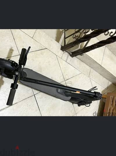 mi electric scooter for sale in very good condition new condition