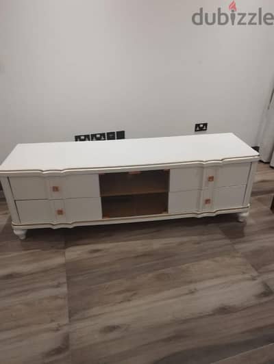 White tv stand