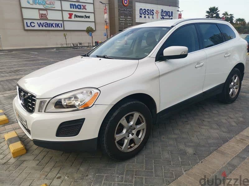 Volvo XC60 2011, 2.0Turbo,Full Option 2