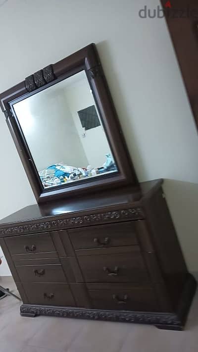 Dressing table for sale