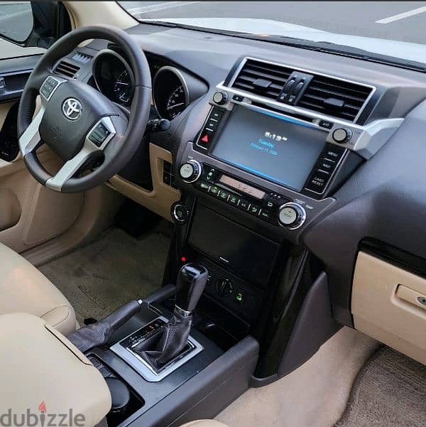 Toyota Prado V6 model 2015 no accidents no paint 4