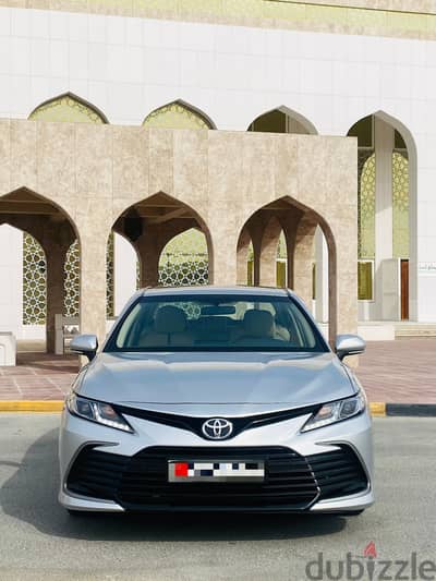 Toyota Camry 2023 LE