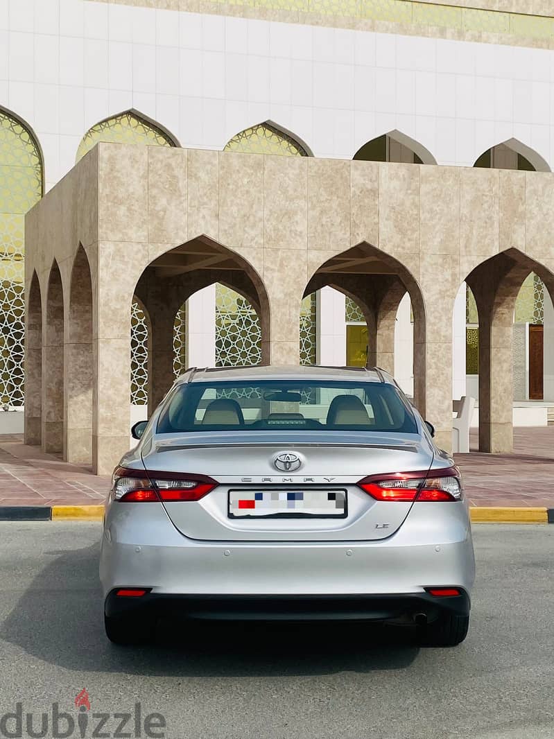 Toyota Camry 2023 LE 3