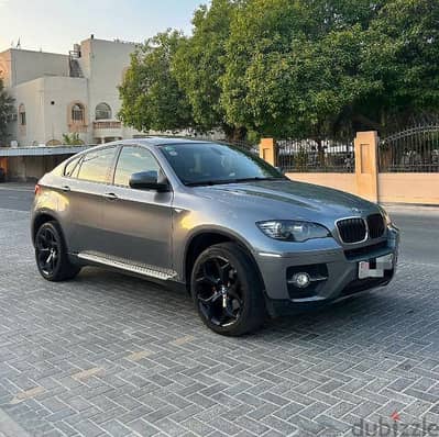 BMW X6 2011