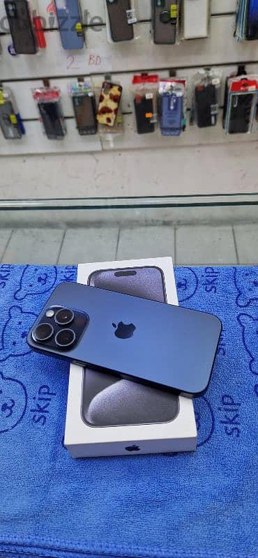 iPhone 15 Pro natural blue 128GB 2