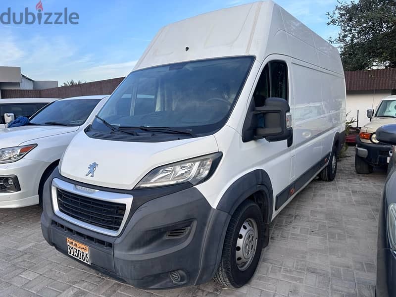 2018 Peugeot Boxer Cargo Van 0