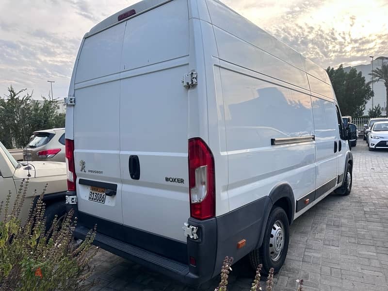 2018 Peugeot Boxer Cargo Van 1