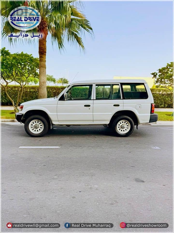 Mitsubishi Pajero 2003  CLASSIC SINGLE OWNER CAR 1