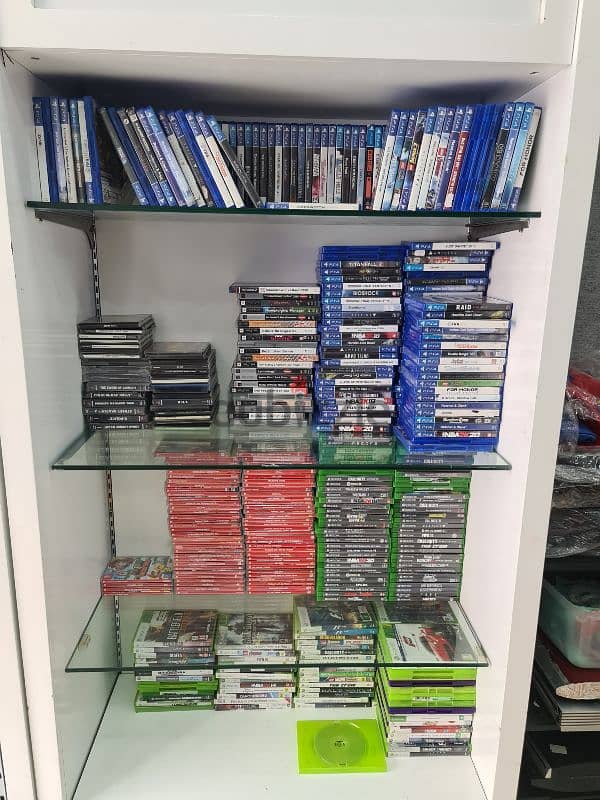 PlayStation available with games 3