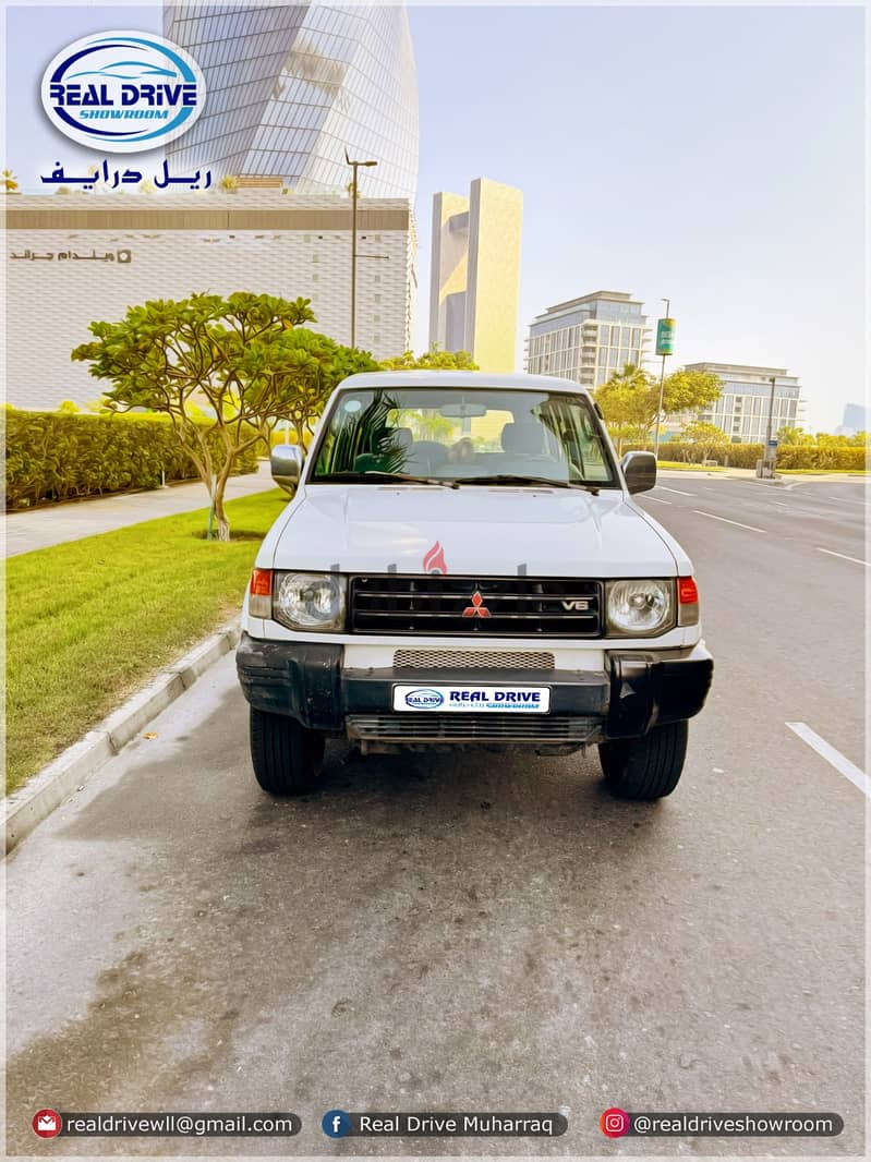 Mitsubishi Pajero 2003 (CLASSIC MODEL)GOOD CONDITION FOR SALE 1