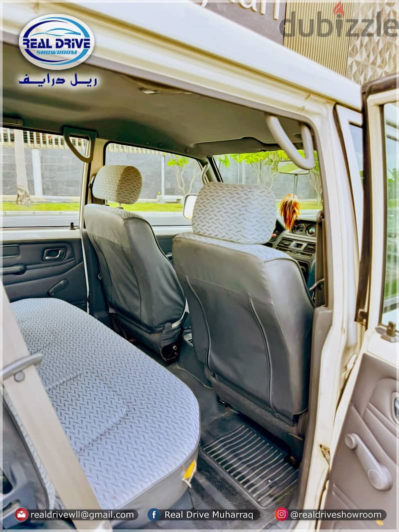 Mitsubishi Pajero 2003 (CLASSIC MODEL)GOOD CONDITION FOR SALE 7